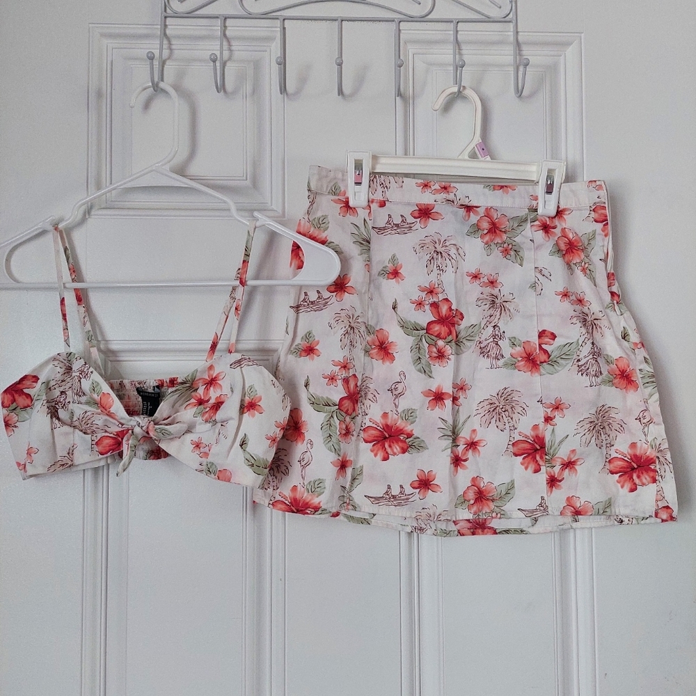 [Forever21] Hawaiian style top & skirt set